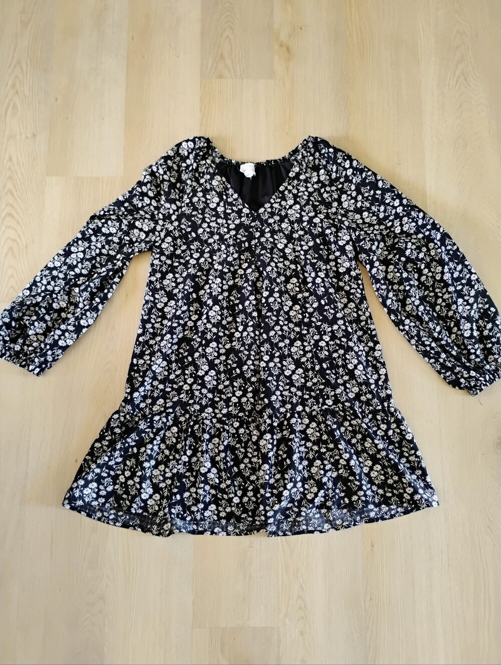 Black Floral Ruffle Long Sleeved Dress
